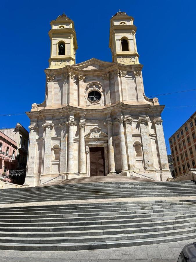 شقة Sky Moon Cagliari Centro Vista Mare المظهر الخارجي الصورة