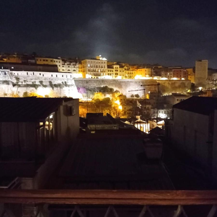شقة Sky Moon Cagliari Centro Vista Mare المظهر الخارجي الصورة